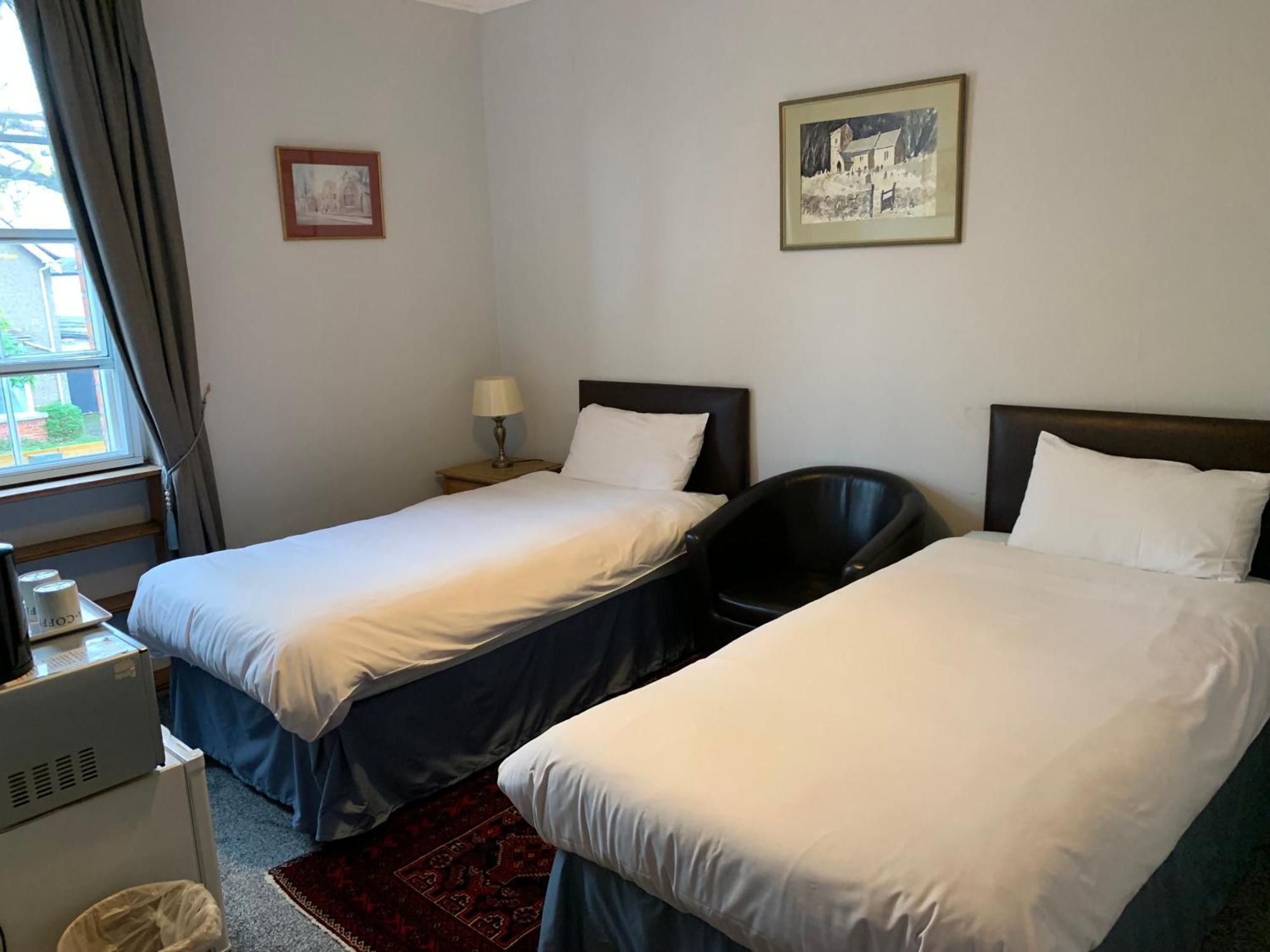 Hotel The Red House Grantham Habitación foto
